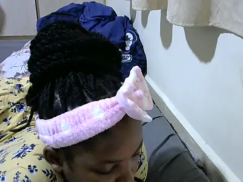 queen-sasha online show from 03/08/25, 01:17