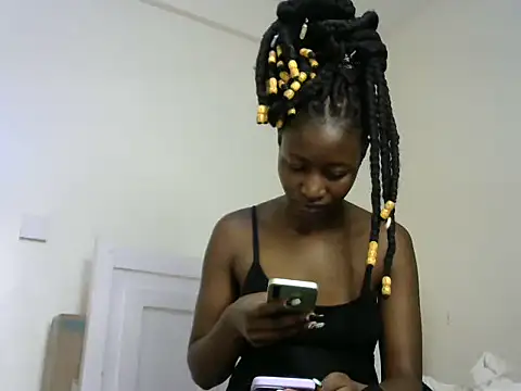 thicky anncy online show from 03/01/25, 12:28