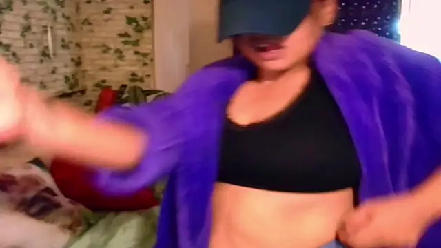 Indian Blaze00 online show from 03/15/25, 08:37