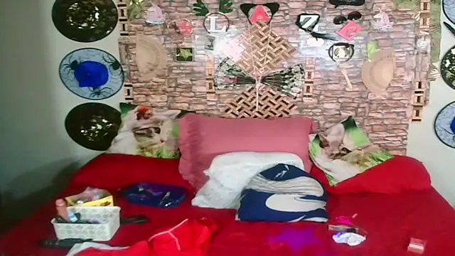 Indian Blaze00 online show from 09/10/25, 07:03