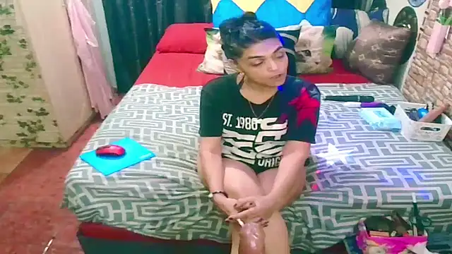 Indian Blaze00 online show from 09/19/25, 12:34