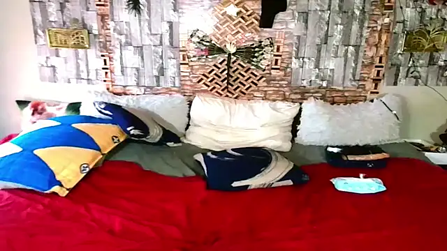 Indian Blaze00 online show from 11/07/25, 06:02