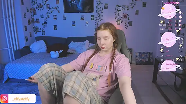 CallMeEffy1 online show from 09/15/25, 02:39