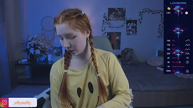 CallMeEffy1 online show from 11/12/25, 09:47