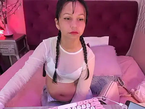 candysmitxxx online show from 12/20/25, 03:35