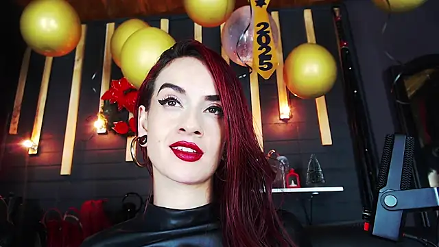 Snapshot of Liilith_goddess_ chatting on 01/03/25, 09:15 Liilith goddess online show from 01/03/25, 09:15