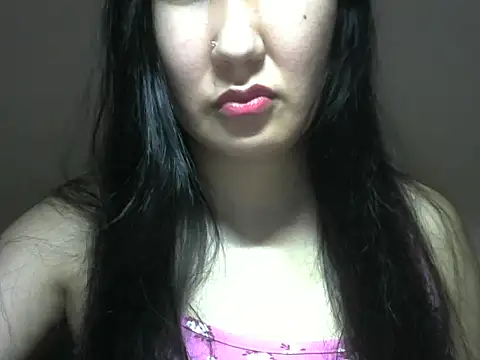 Snapshot of Vlada_Almazova chatting on 10/02/25, 05:09 Vlada Almazova online show from 10/02/25, 05:09