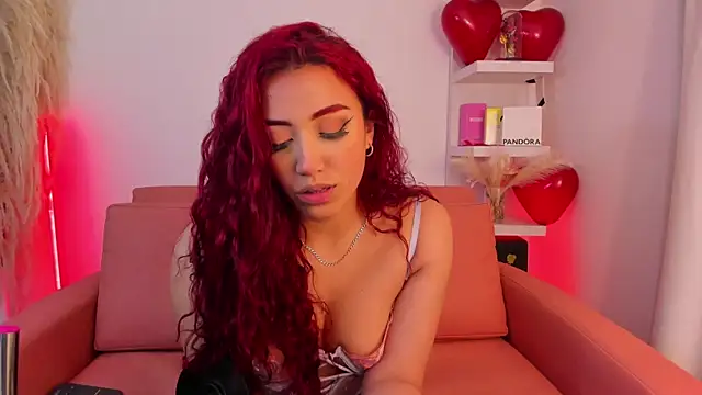 Snapshot of veronicaxx69 chatting on 02/08/26, 03:21 veronicaxx69 online show from 02/08/26, 03:21