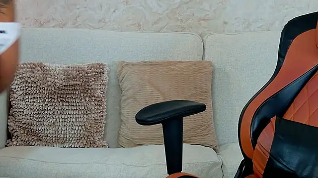 AdanReilly online show from 05/10/26, 06:13