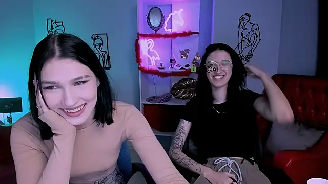 Snapshot of scarlet_mooore chatting on 03/03/25, 11:56 scarlet mooore online show from 03/03/25, 11:56