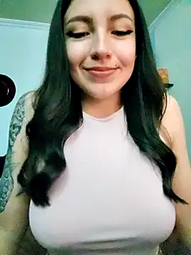Snapshot of Paudelatorre chatting on 02/21/25, 12:38 Paudelatorre online show from 02/21/25, 12:38