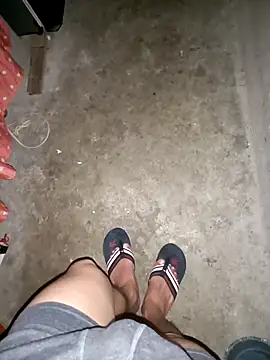 Snapshot of pujarteag chatting on 02/22/26, 04:13 pujarteag online show from 02/22/26, 04:13