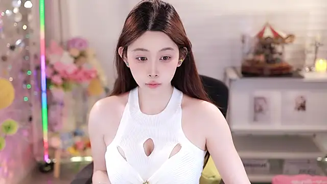 Snapshot of SleepArtist chatting on 03/04/26, 05:35 SleepArtist online show from 03/04/26, 05:35