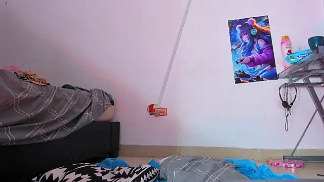 Emily Coper18 online show from 03/02/25, 08:50