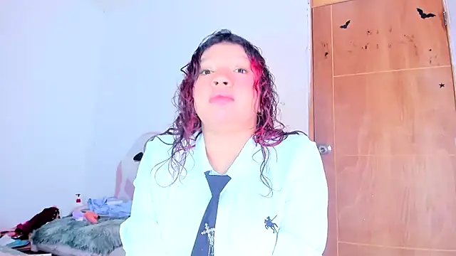 Emily Coper18 online show from 05/02/26, 02:11