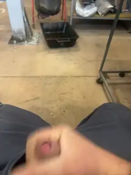 Angeloggaa online show from 12/18/24, 08:53