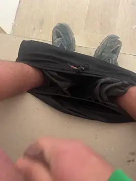 Angeloggaa online show from 02/20/25, 08:17