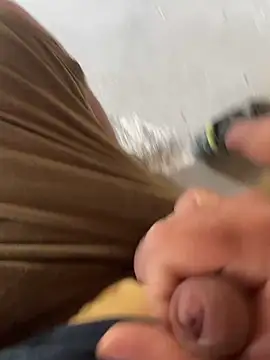 Angeloggaa online show from 09/15/25, 07:52