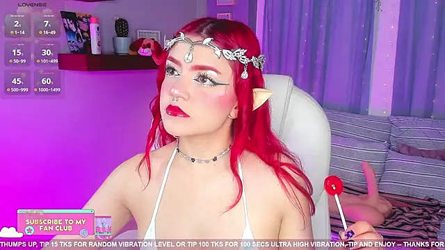 Snapshot of Tiny__Emmy chatting on 01/07/25, 03:23 Tiny Emmy online show from 01/07/25, 03:23