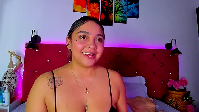 Abril Gomez06 online show from 10/19/25, 02:45