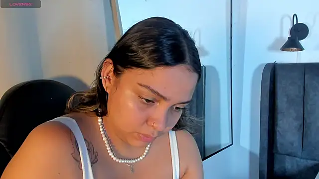 Abril Gomez06 online show from 05/15/26, 05:31