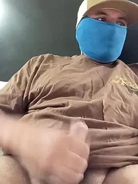 Snapshot of Vergudo210788 chatting on 03/13/26, 11:22 Vergudo210788 online show from 03/13/26, 11:22