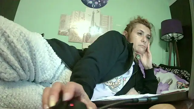 Snapshot of SexyGioconda chatting on 05/28/26, 08:06 SexyGioconda online show from 05/28/26, 08:06