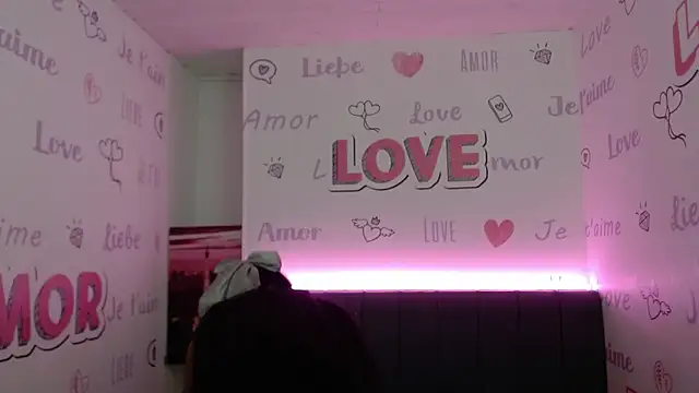 CrystalBrooke3x online show from 02/06/25, 08:45