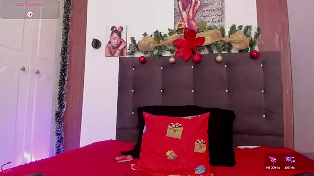 Reina Love2 online show from 11/29/25, 01:14