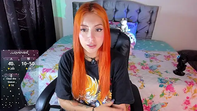 Snapshot of Violetaarey chatting on 03/17/26, 10:13 Violetaarey online show from 03/17/26, 10:13