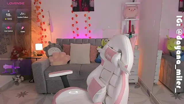  dayana miler online show from 12/07/24, 01:03