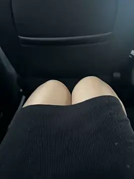 May-Squirt online show from 12/17/25, 09:04