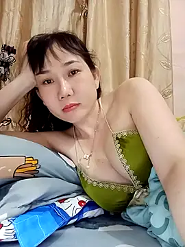 Ana love2000 online show from 10/19/25, 02:40