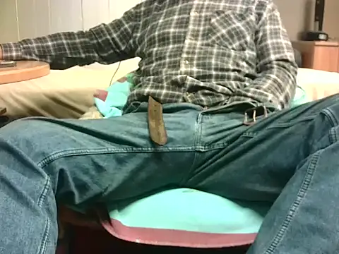 Giulio35 Pika online show from 01/18/26, 08:18