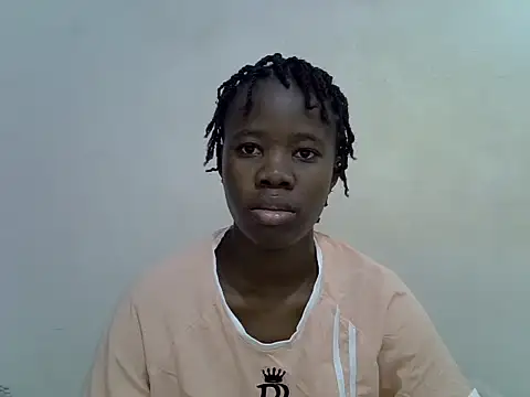 Snapshot of hey_its_andreana chatting on 01/13/26, 06:35 hey its andreana online show from 01/13/26, 06:35