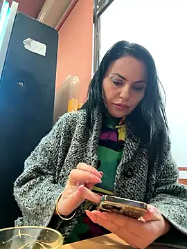 KimKelly13 online show from 02/02/26, 08:02