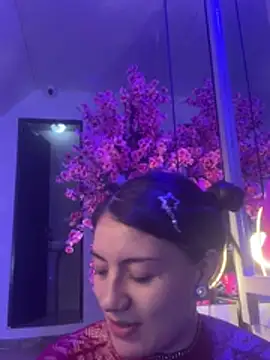 Snapshot of Broklinwhite_ chatting on 07/25/26, 02:25 Broklinwhite online show from 07/25/26, 02:25