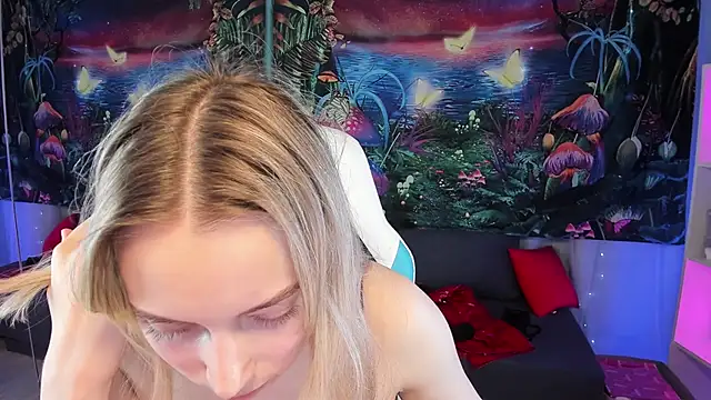 TiffanyBatson online show from 01/30/25, 11:22