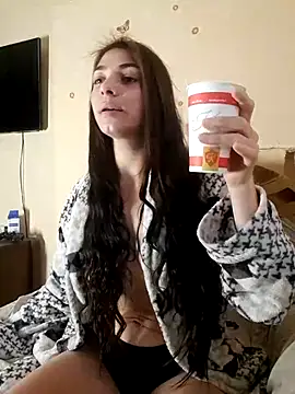 AntoniaHottie online show from 02/06/25, 12:48