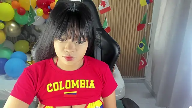 Lili 16 online show from 06/16/26, 11:13