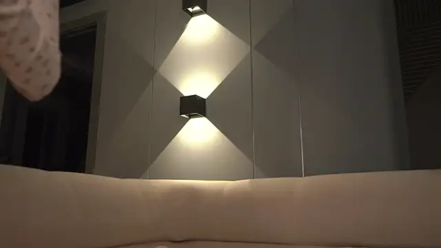 -Snowwwy- online show from 03/20/25, 06:20