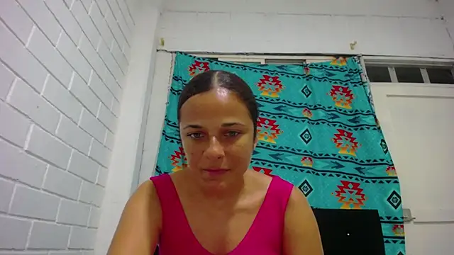 Snapshot of GiveLove1 chatting on 02/21/25, 02:50 GiveLove1 online show from 02/21/25, 02:50