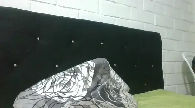 Snapshot of GiveLove1 chatting on 03/09/25, 11:25 GiveLove1 online show from 03/09/25, 11:25