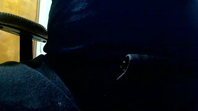 Snapshot of markluvskitty chatting on 01/15/26, 05:49 markluvskitty online show from 01/15/26, 05:49