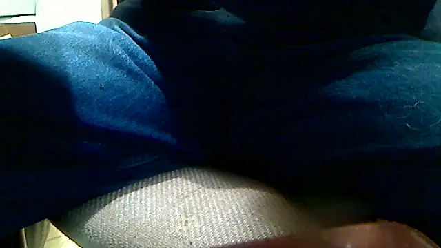 Snapshot of markluvskitty chatting on 02/06/26, 03:15 markluvskitty online show from 02/06/26, 03:15