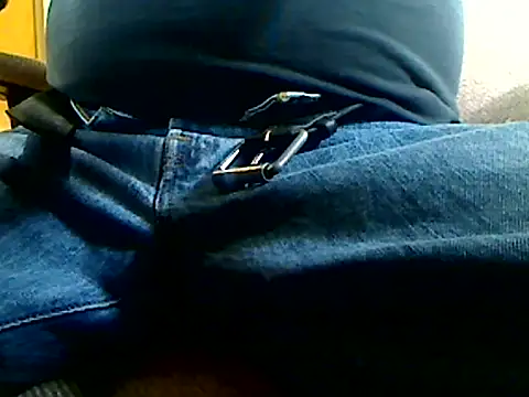 Snapshot of markluvskitty chatting on 02/23/26, 01:30 markluvskitty online show from 02/23/26, 01:30