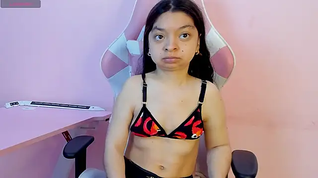 CharlotteMuller online show from 11/30/25, 08:13