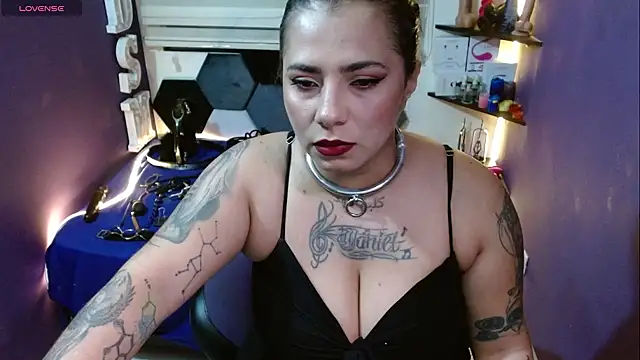 Snapshot of Alexa_Slavehot777 chatting on 02/25/26, 12:20 Alexa Slavehot777 online show from 02/25/26, 12:20