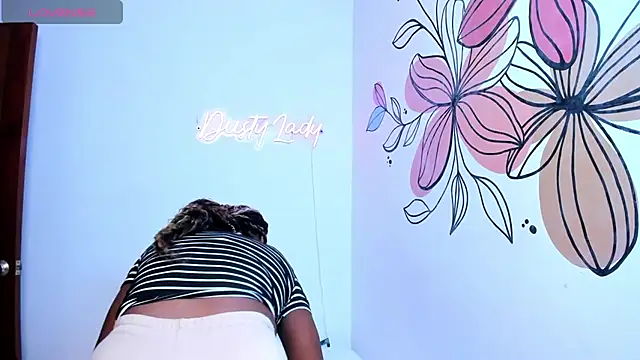 chanel brunette online show from 01/12/25, 05:54