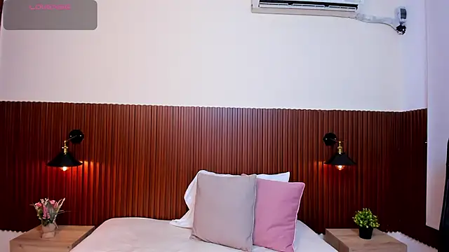 chanel brunette online show from 02/23/25, 01:10